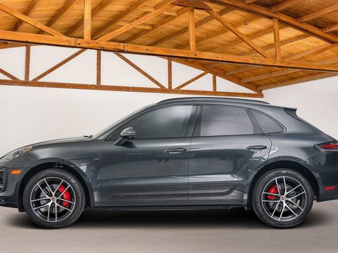 Used 2022 Porsche Macan S AWD/4WD image 2