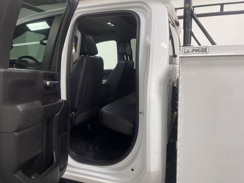 Used 2021 Chevrolet Silverado 2500 W/T w/ WT Convenience Package image 13