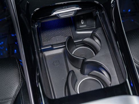 New 2025 Mercedes-Benz GLC 300 image 19