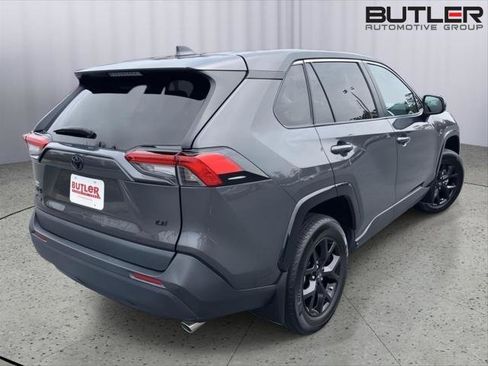 Certified 2025 Toyota RAV4 LE FWD image 5