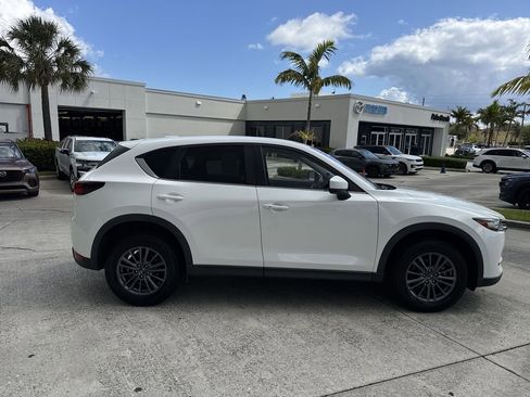 Used 2019 MAZDA CX-5 Touring FWD image 5