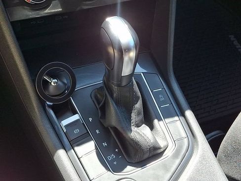 Used 2021 Volkswagen Tiguan S AWD/4WD image 15