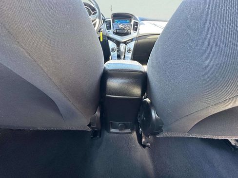 Used 2016 Chevrolet Cruze LS image 20