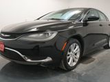 Used 2015 Chrysler 200 Limited w/ Convenience Group image 3