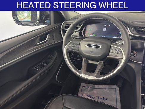 Used 2022 Jeep Grand Cherokee Limited 4xe w/ Luxury Tech Group II image 16