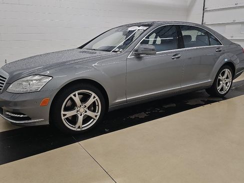 Used 2013 Mercedes-Benz S 550 4MATIC image 1