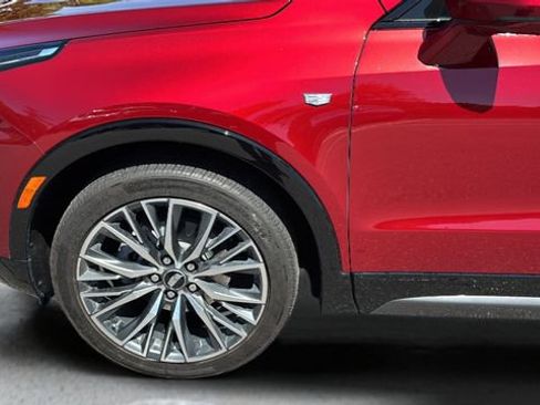 Used 2024 Cadillac XT4 Sport FWD image 30