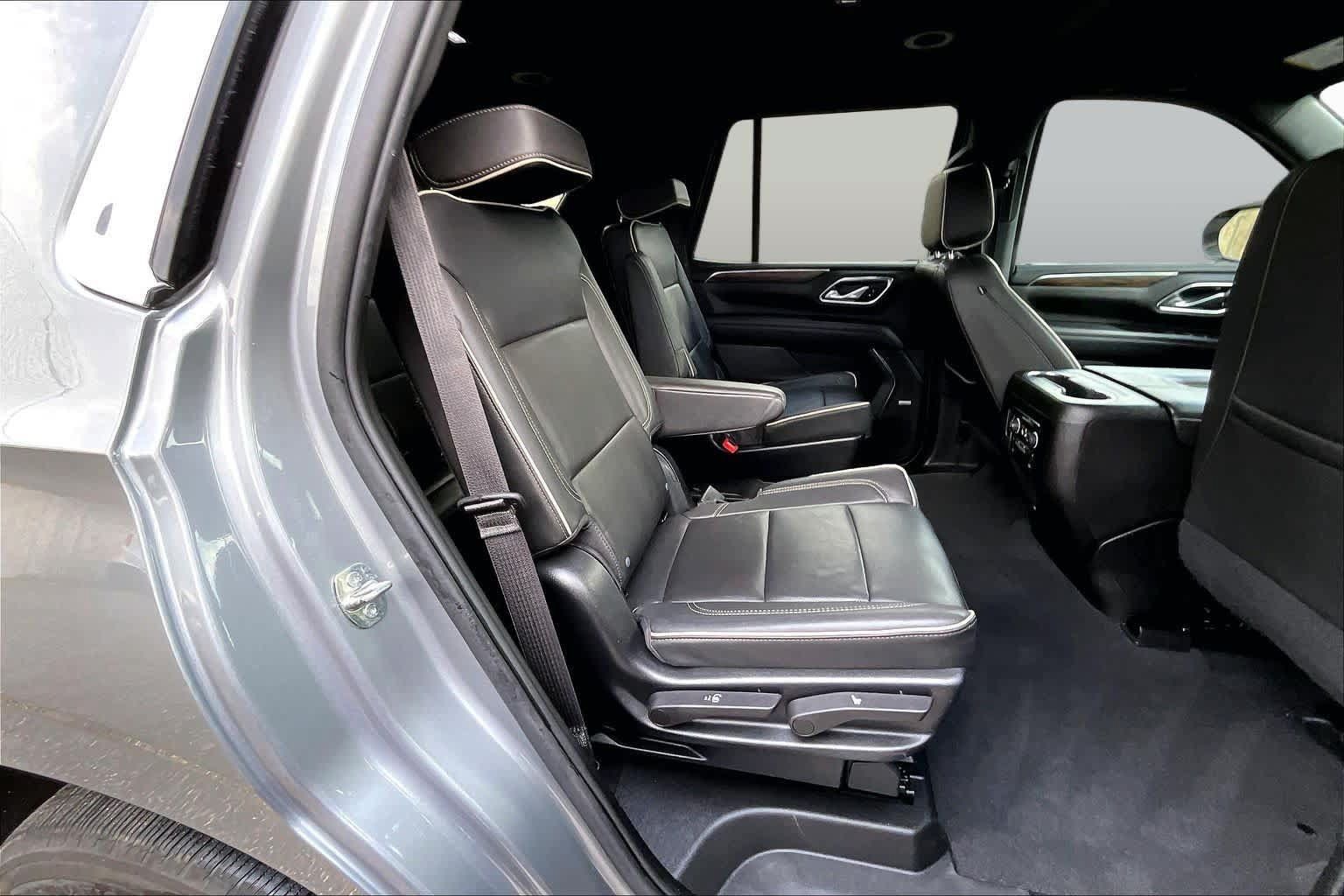 Used 2023 Chevrolet Tahoe Premier w/ Max Trailering Package AWD/4WD image 19