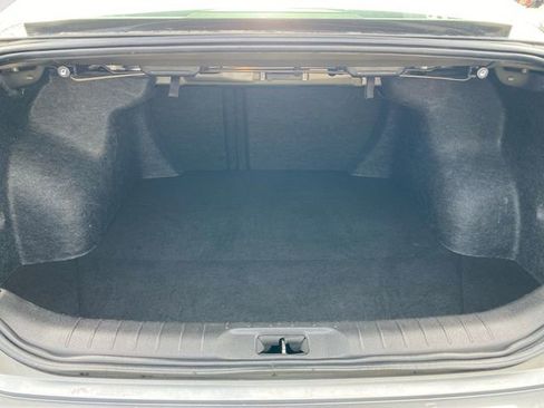 Used 2024 Nissan Altima 2.5 SV image 29