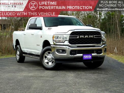 Used 2022 RAM 2500 Big Horn w/ Cold Weather Group image 1
