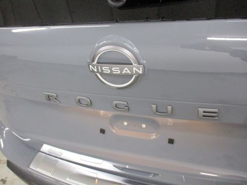 New 2026 Nissan Rogue SV w/ Cold Weather Package image 9