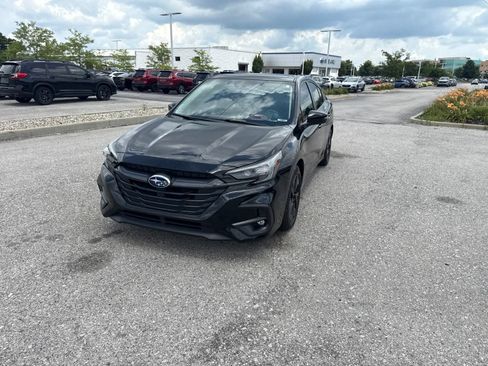 Certified 2025 Subaru Legacy Premium AWD/4WD image 3