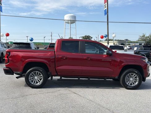 Used 2024 Chevrolet Colorado LT w/ LT Convenience Package II RWD image 23