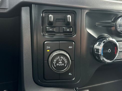 New 2026 Ford F150 XLT w/ Equipment Group 302A MID AWD/4WD image 27
