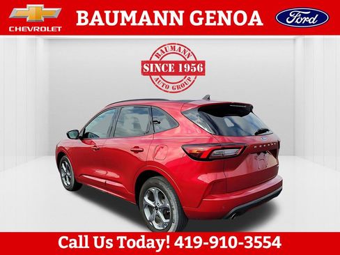 Used 2024 Ford Escape ST-Line w/ Tech Pack #1 image 11