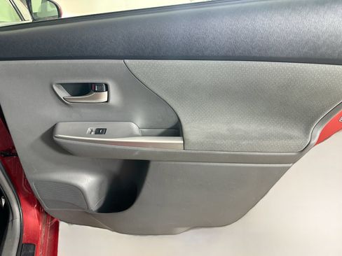 Used 2013 Toyota Prius V Three FWD image 36