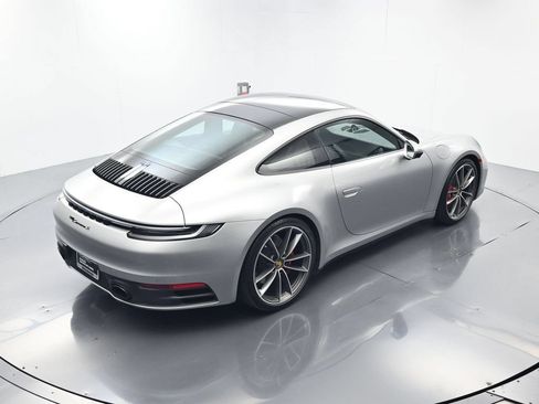 Certified 2024 Porsche 911 Carrera S RWD image 40