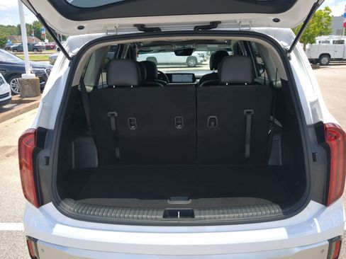 Used 2024 Kia Telluride S w/ S Sunroof Package FWD image 23