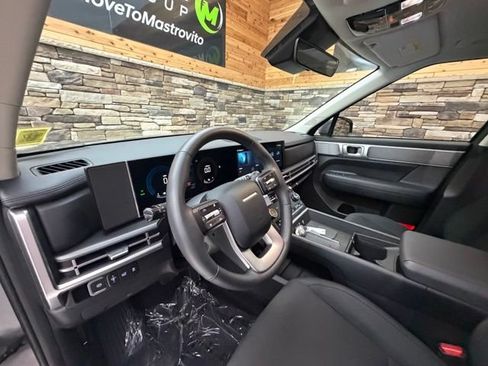 Used 2026 Hyundai Santa Fe SE AWD/4WD image 12