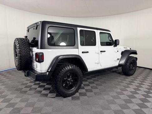 Used 2024 Jeep Wrangler Unlimited Sport AWD/4WD image 8