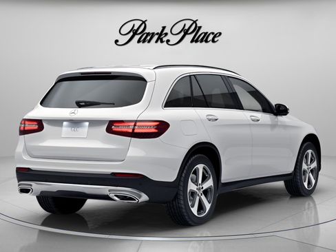Used 2018 Mercedes-Benz GLC 300 4MATIC image 19