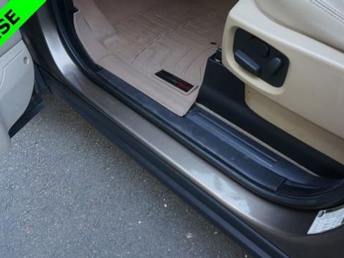 Used 2012 Land Rover LR4 HSE image 31