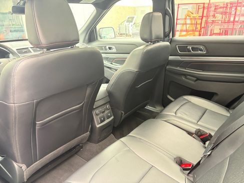 Used 2019 Ford Explorer Sport w/ Equipment Group 401A image 26