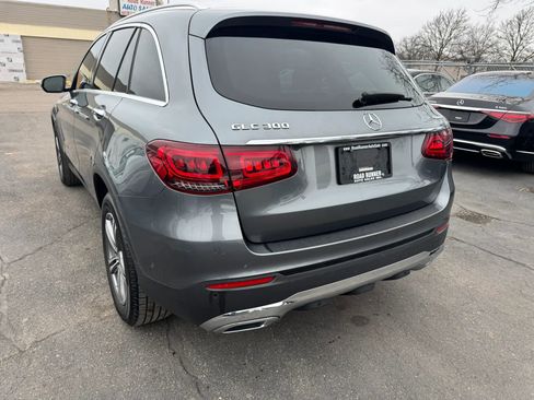 Used 2020 Mercedes-Benz GLC 300 GLC 300 4MATIC Sport Utility 4 w/ Parking Assistance Package image 6