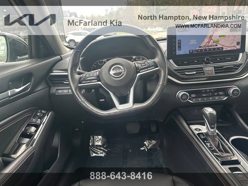 Used 2023 Nissan Altima 2.0 SR FWD image 14