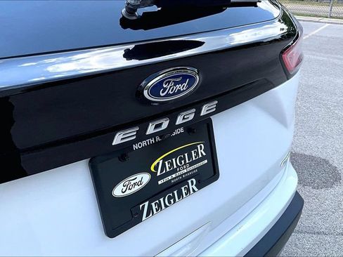 Used 2023 Ford Edge SEL w/ Convenience Package AWD/4WD image 8