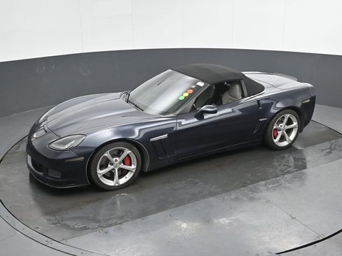 Used 2013 Chevrolet Corvette Grand Sport w/ 3LT Preferred Equipment Group RWD image 27