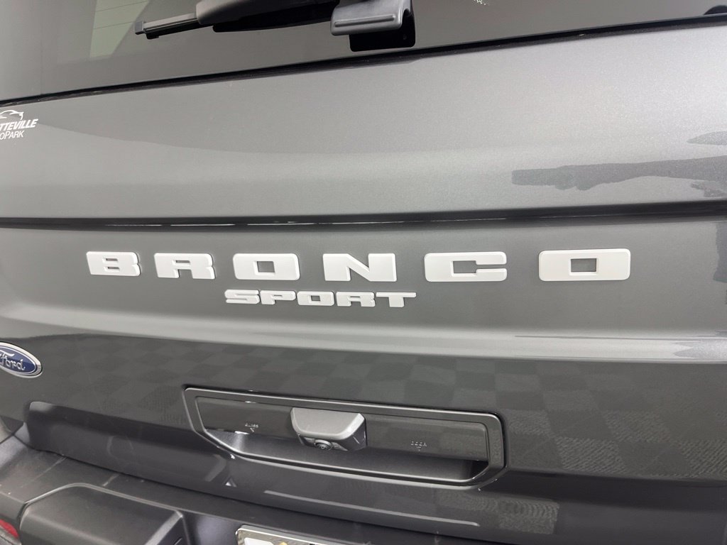 Used 2025 Ford Bronco Sport Big Bend AWD/4WD image 3