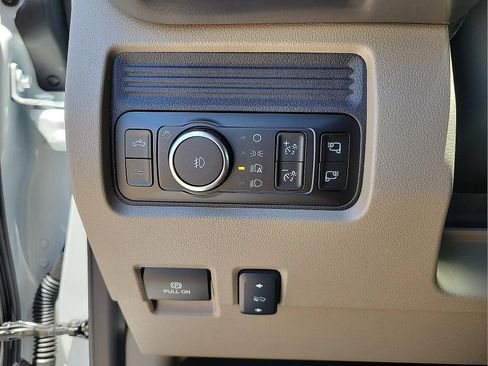 New 2026 Ford F350 Platinum w/ Platinum Plus Package AWD/4WD image 14