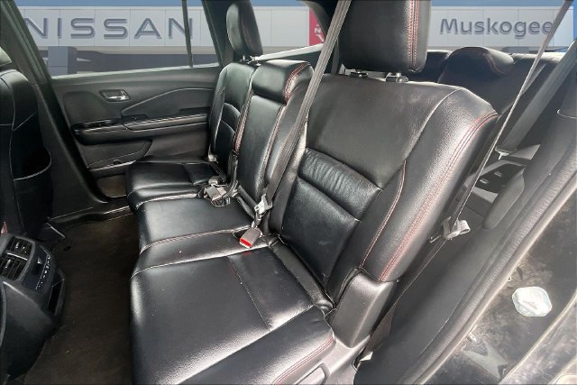 Used 2022 Honda Pilot Sport image 21