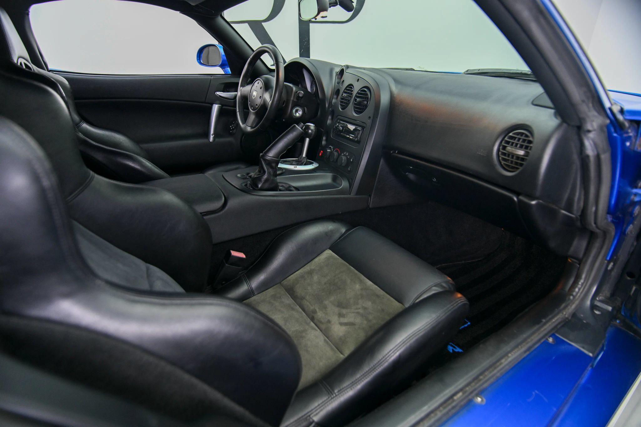Used 2006 Dodge Viper SRT-10 RWD image 18
