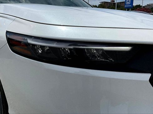 Used 2023 Honda Accord Sport image 30