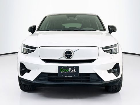 Used 2023 Volvo C40 P8 Recharge Plus w/ Climate Package AWD/4WD image 2