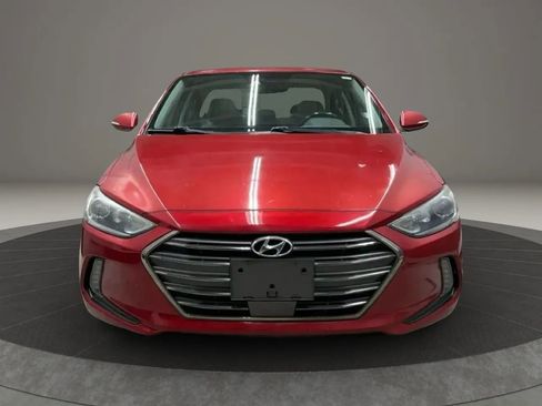 Used 2017 Hyundai Elantra Limited w/ Limited Ultimate Package 09 FWD image 4