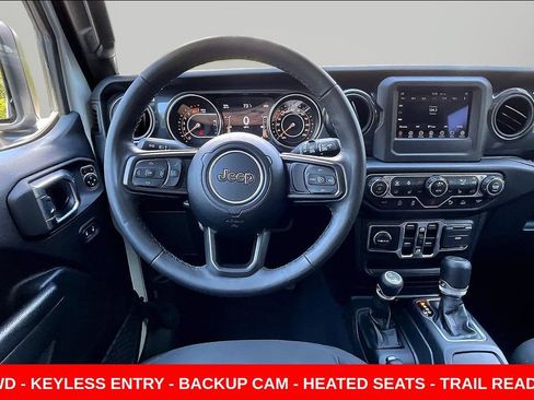 Used 2023 Jeep Wrangler Unlimited Sport AWD/4WD image 8