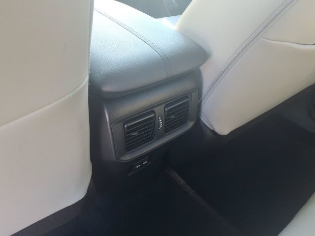 Used 2023 Toyota RAV4 XLE Premium FWD image 9