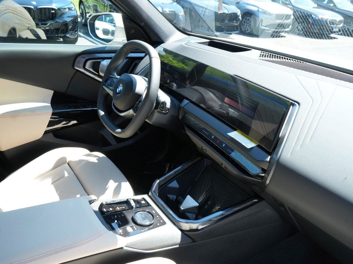 Used 2026 BMW X3 xDrive30i w/ Premium Package AWD/4WD image 6