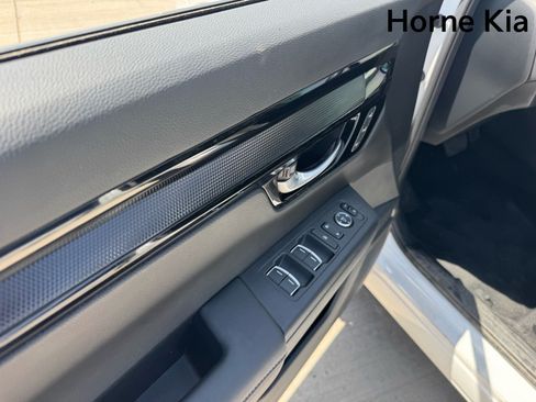 Used 2024 Honda CR-V EX-L image 12