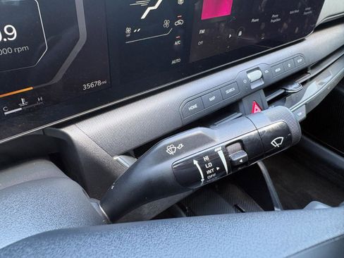 Used 2025 Kia K4 EX FWD image 35