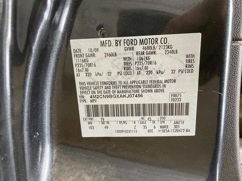 Used 2010 Mercury Mariner 4WD image 41