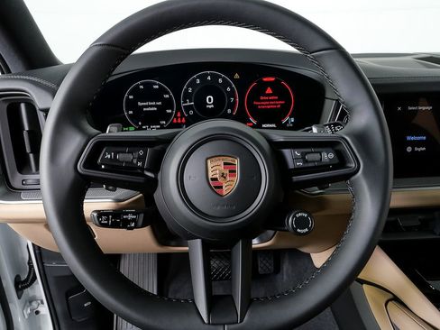 New 2026 Porsche Cayenne AWD image 9