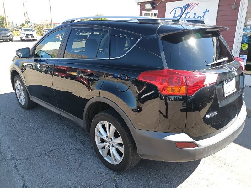 Used 2015 Toyota RAV4 Limited AWD/4WD image 3