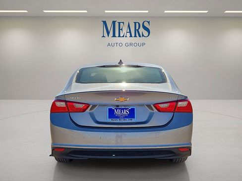 Used 2023 Chevrolet Malibu LT image 4