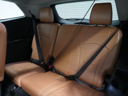 Used 2018 Buick Enclave Essence w/ Trailering Package image 12