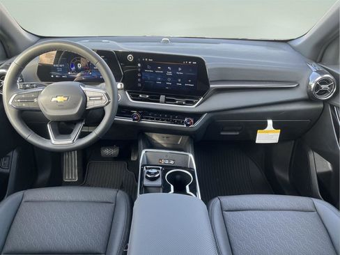 New 2026 Chevrolet Equinox LT w/ Convenience Package II AWD/4WD image 15