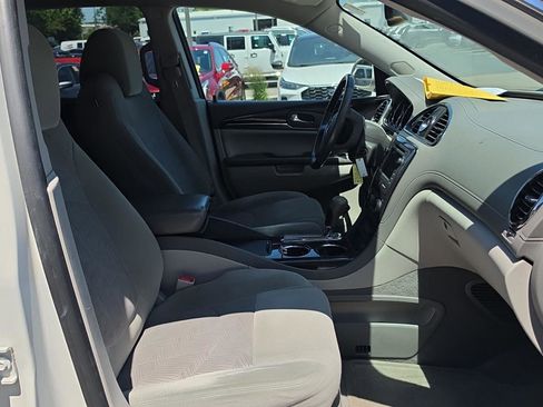 Used 2015 Buick Enclave Convenience FWD image 13